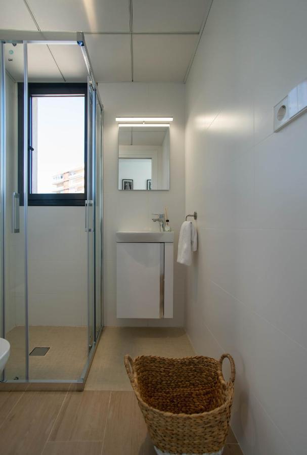 Modern Sea Front Reef Apartment Alicante Exterior photo
